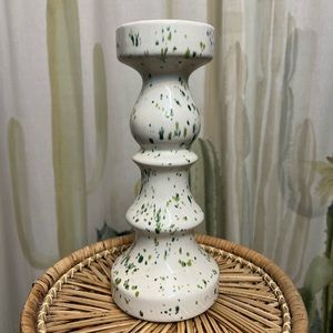 Ceramic candle holder